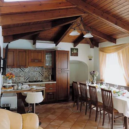 Alojamento de Acomodação e Pequeno-almoço Concetta Sorrento