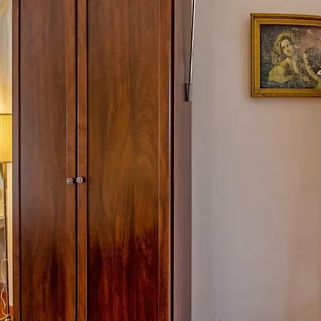 Alojamento de Acomodação e Pequeno-almoço Concetta 3*