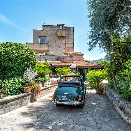 Villa Concetta Bed & Breakfast 3*