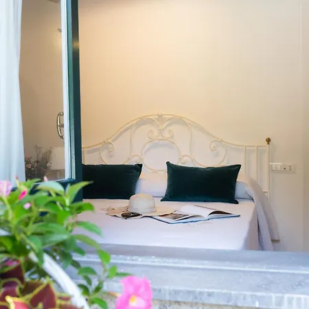 Villa Concetta Bed & Breakfast 3*